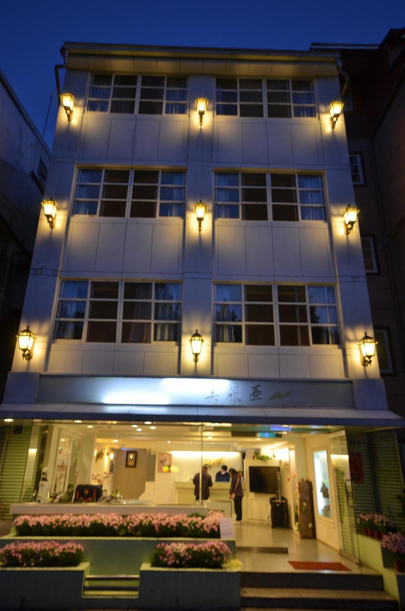 Maria Hotel Zhongzheng  Exterior foto